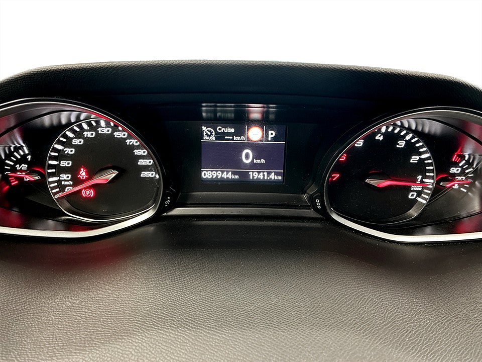 Bild på Peugeot 308 SW Allure 1.2 PT 130hk Aut BACKSENSORER