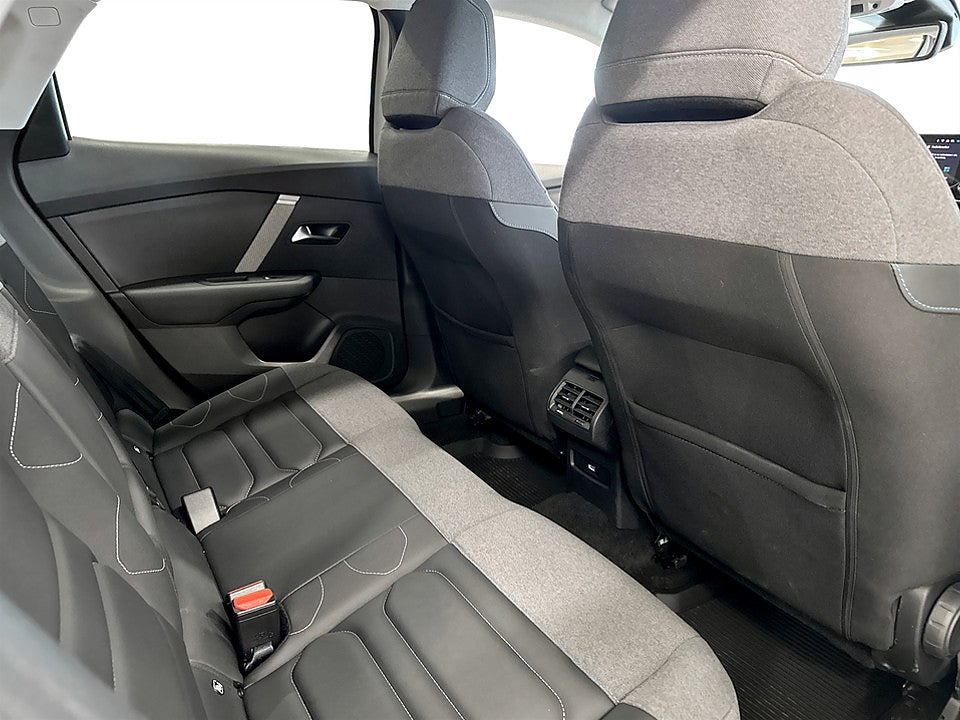 Bild på Citroën C4-X Shine 1.2 PT 130hk Aut KAMPANJRÄNTA 3,99%