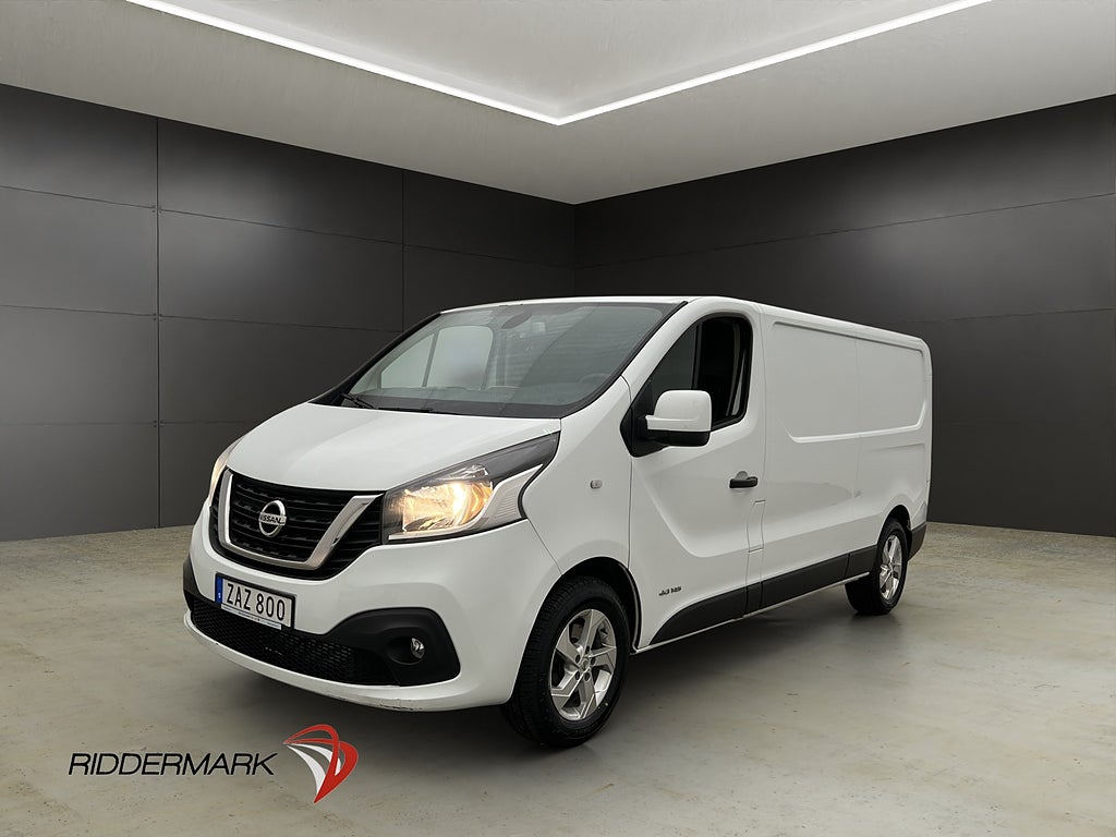 Nissan NV300 L2 145hk Värmare 3-Sits Dragkrok B-Kamera Moms