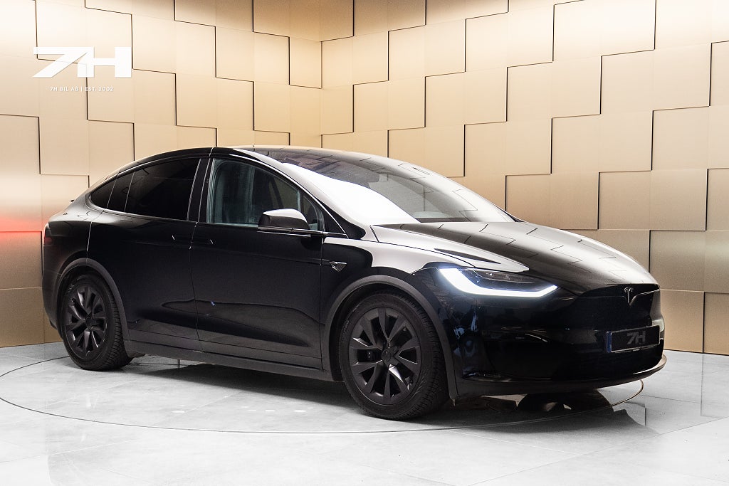 Tesla Model X Plaid / Uppdaterad Autopilot / 6-sits / Drag