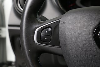 SUV Renault Captur 13 av 19