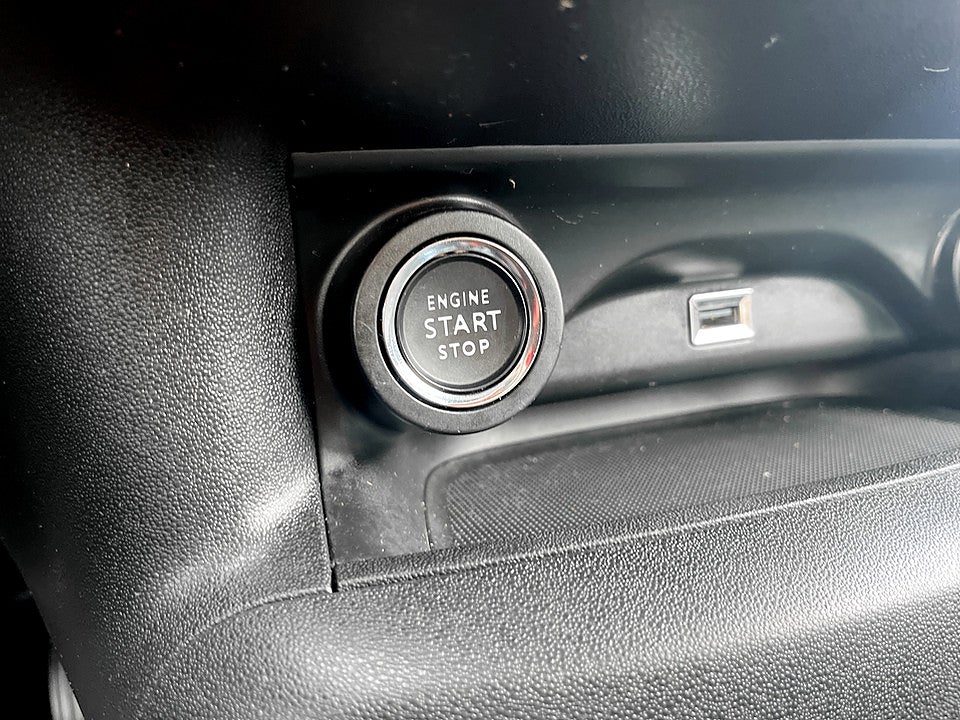 Bild på Citroën C4 Cactus Shine 1.2 PT 130hk Aut B-KAMERA NAVI