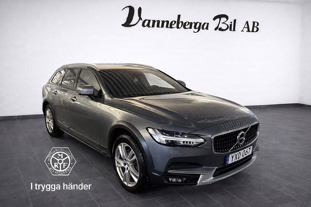 Volvo V90 Cross Country D4 AWD Geartronic Momentum, Plus Euro 6