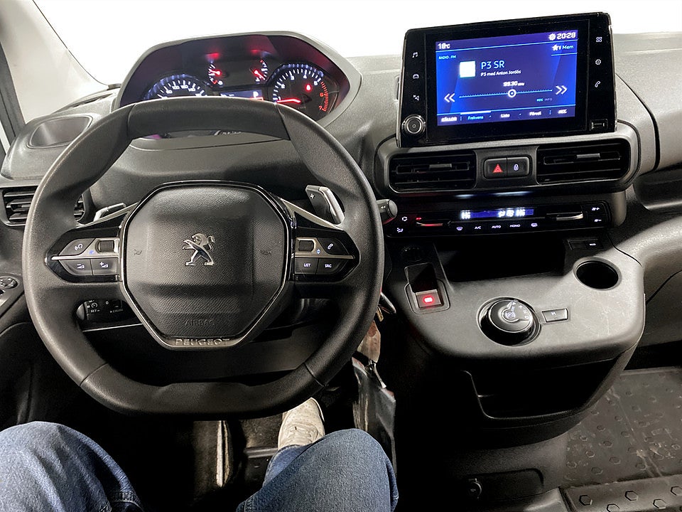 Bild på Peugeot Partner PRO+ 1.5 BHDi 130hk Aut L1 B-KAMERA DRAG