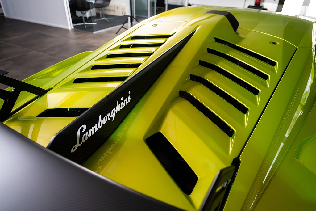 Gallery image 18 of 18