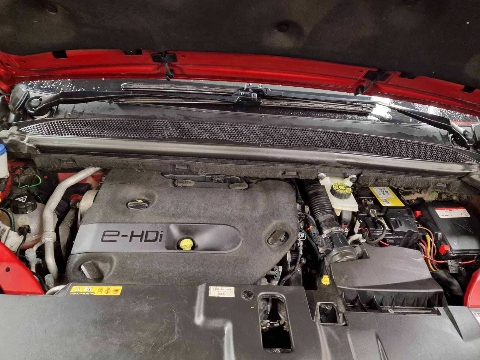 Citroen Grand C4 Picasso 2015, bild 5/38
