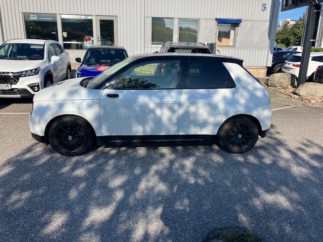 Honda e 35.5 kWh Advance 3 års garanti 2020, kuva 2/27