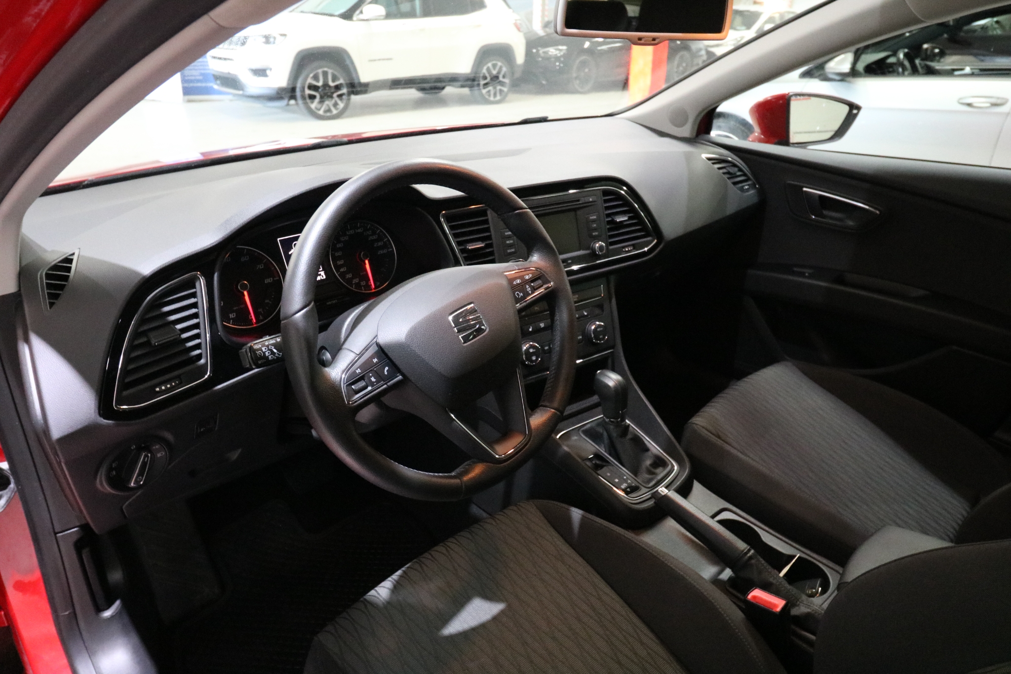 Seat Leon 2014, bild 6/40
