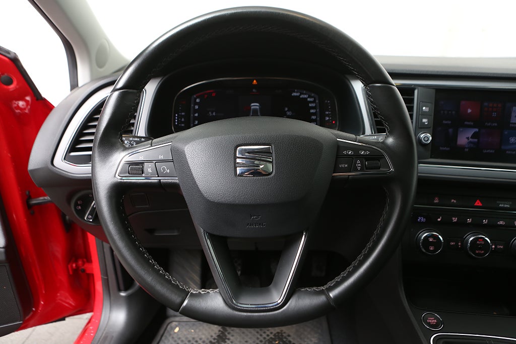 Seat Leon 1,0 TSI 115hk Style 5D Panorama Kamera Cockpit 2020