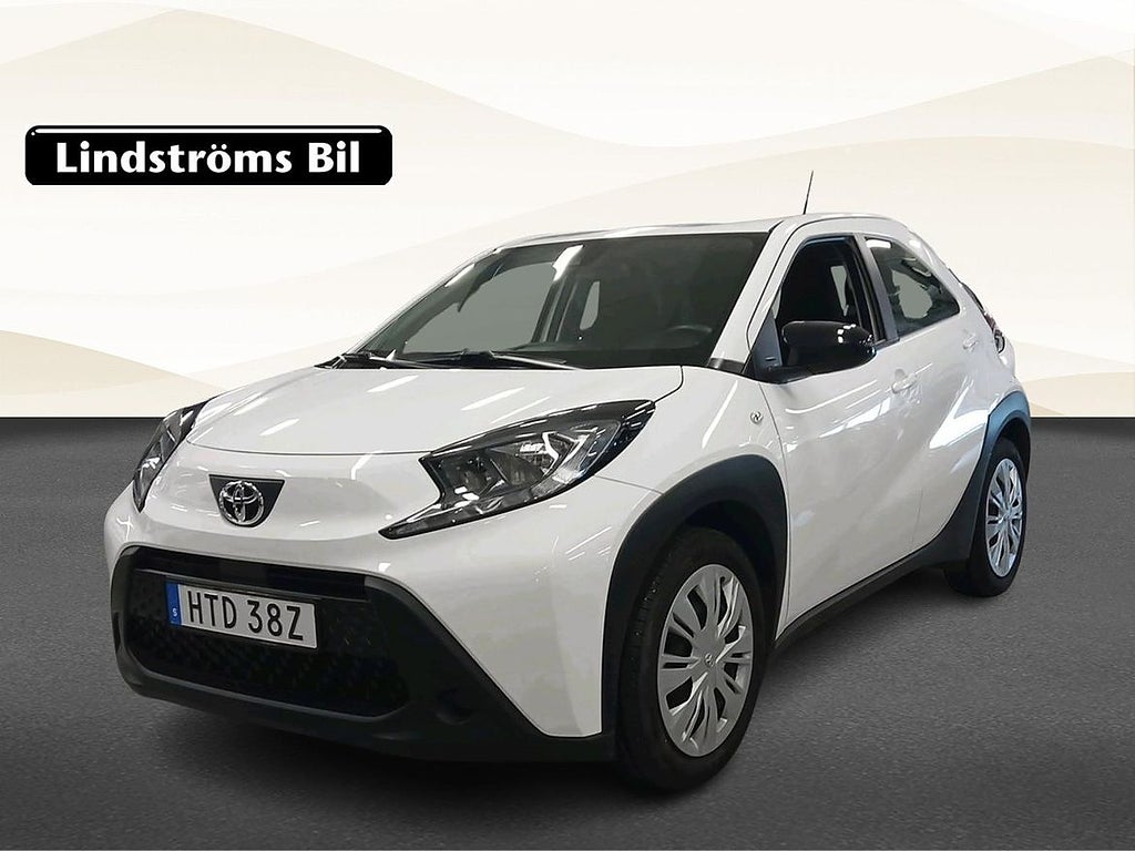 Toyota Aygo X Play 1.0 VVT-i 72hk V-Hjul MOMS