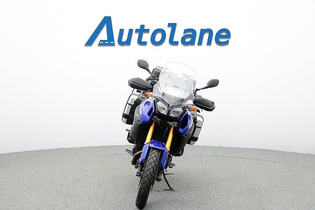 Yamaha XTZ1200 Super Tenere *Nyservad Nya Däck Väskor