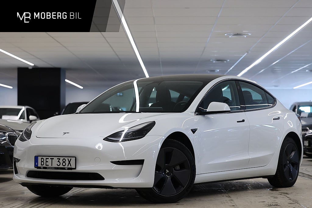 Tesla Model 3 Standard Range 283hk *Kampanj!* Pano Navi Läder