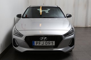 Halvkombi Hyundai i30 7 av 16