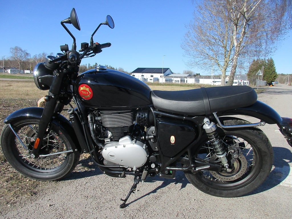 BSA Gold star 650 Shadow black