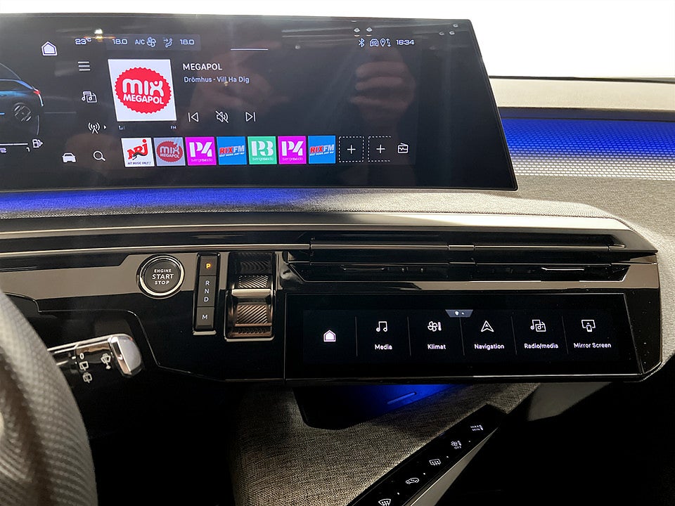 Bild på Peugeot 5008 GT Hybrid 145hk Aut 7-SITS B-KAMERA