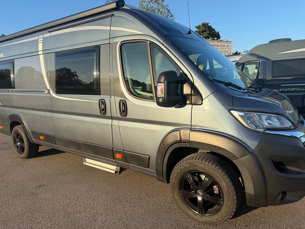 Pøssl Roadcruiser Luftfjädring Solcell mm 2018 - miniatyr 8
