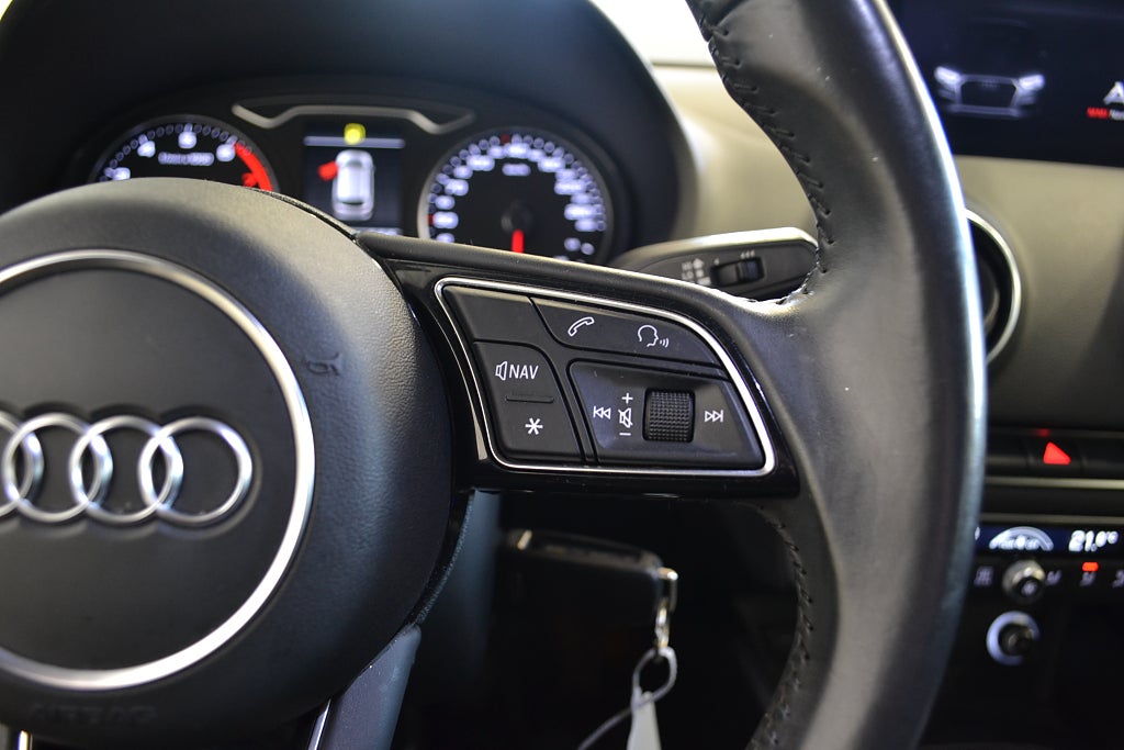 Audi A3 Sportback 1.5 TFSI COD 150hk Proline | PDC | 2018