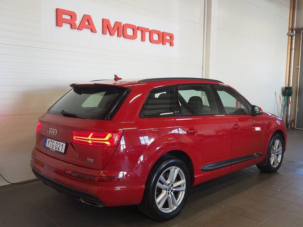 Audi Q7 3.0 TDI V6 272hk Quattro S-Line |Drag|D-värm|7-sits 2018