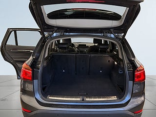 BMW X1 xDrive25d xLine S&V-hjul/Kamera/Drag/Skinn/HUD/Elsolar – bild 12