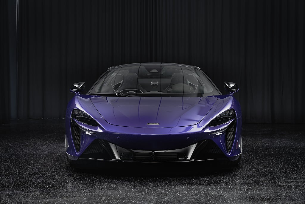 Gallery image 2 of 18