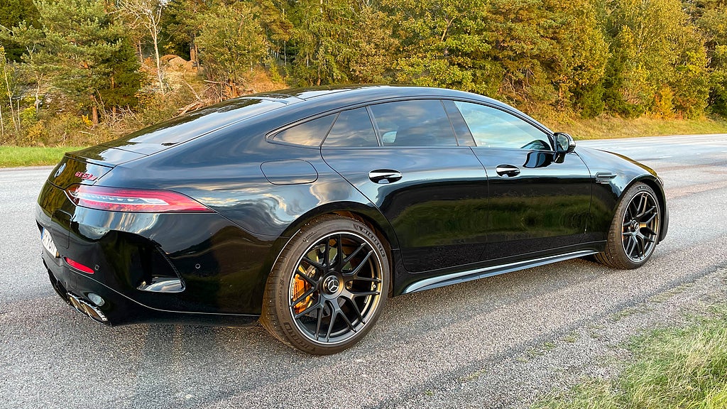 Mercedes-AMG GT 63 S E Performance Har en fyrliters V8-motor som får hjälp av en elmotor. Foto: Anders Nilsson 