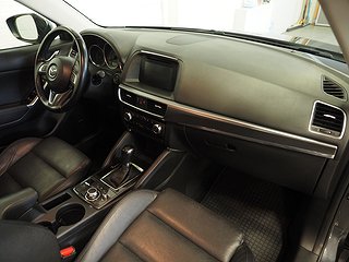 SUV Mazda CX-5 8 av 23