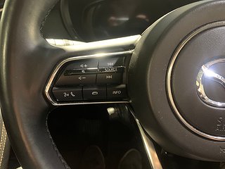 SUV Mazda CX-60 20 av 24
