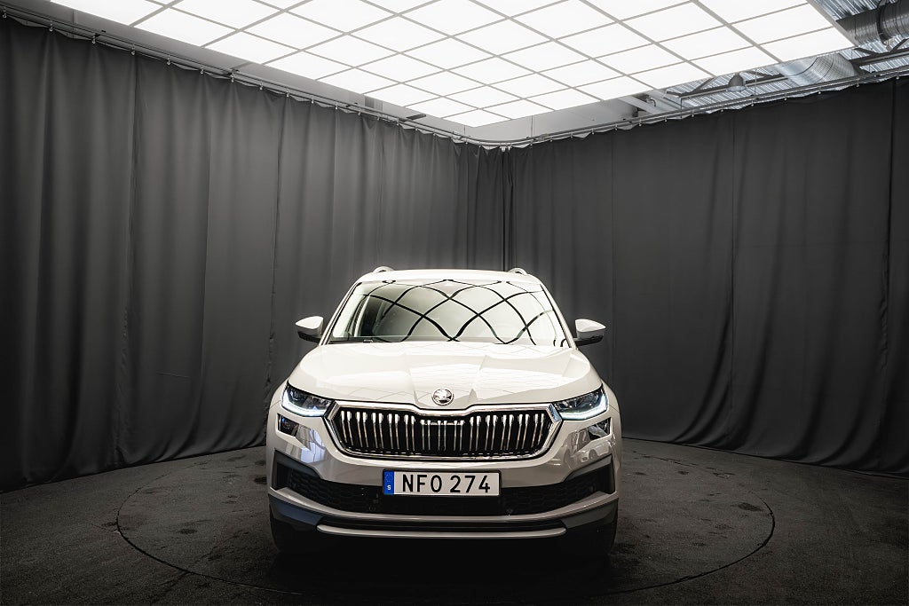 Skoda Kodiaq TDI 4x4 STYLE BUSINESS LÄDER D-VÄRM DRAG KAMERA MOMS