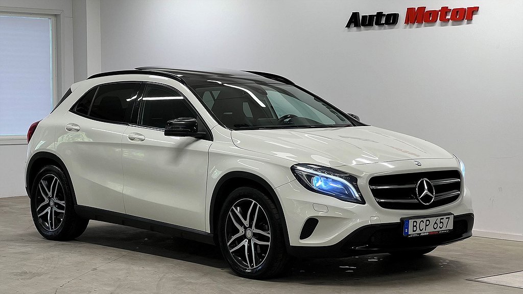 Mercedes-Benz GLA 200 D 4MATIC Panorama/B-Kamera