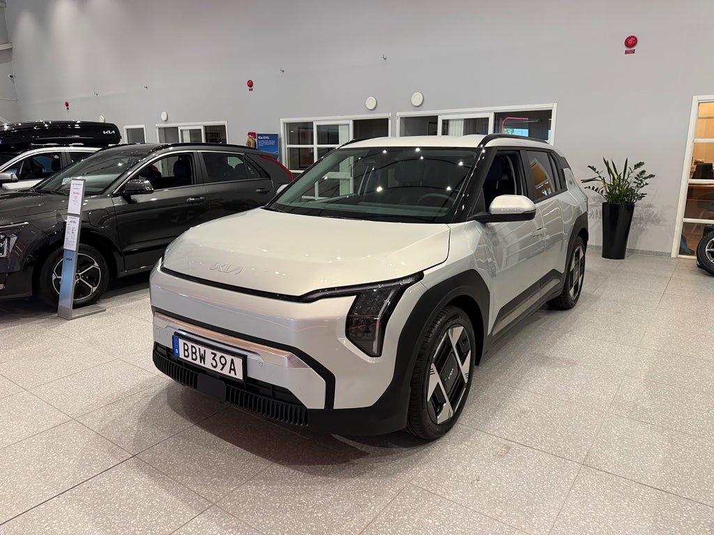 Kia EV3 Long Range PLUS 81,4kWh 605km 