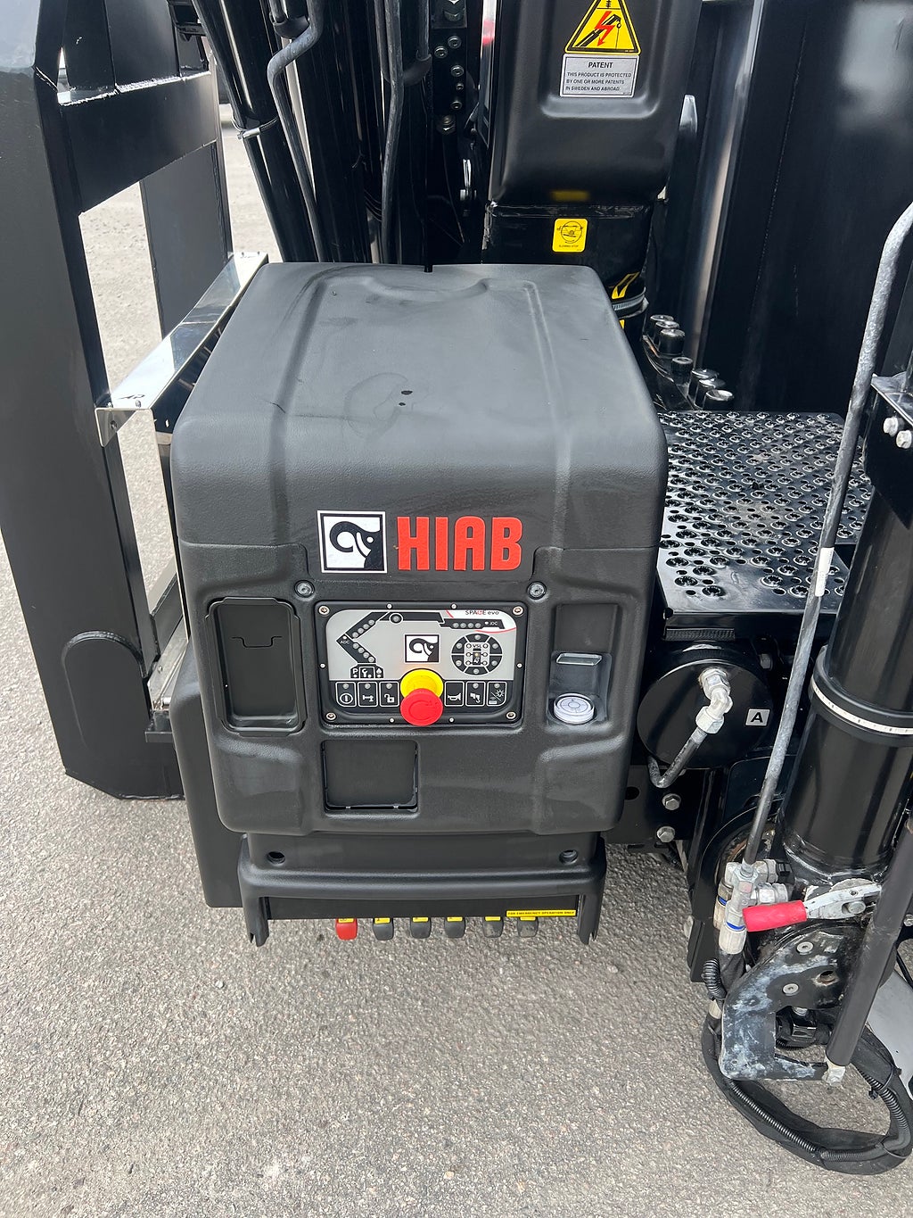 Övriga Kranflak Hiab 232-E5 kran & Schaktlucka
