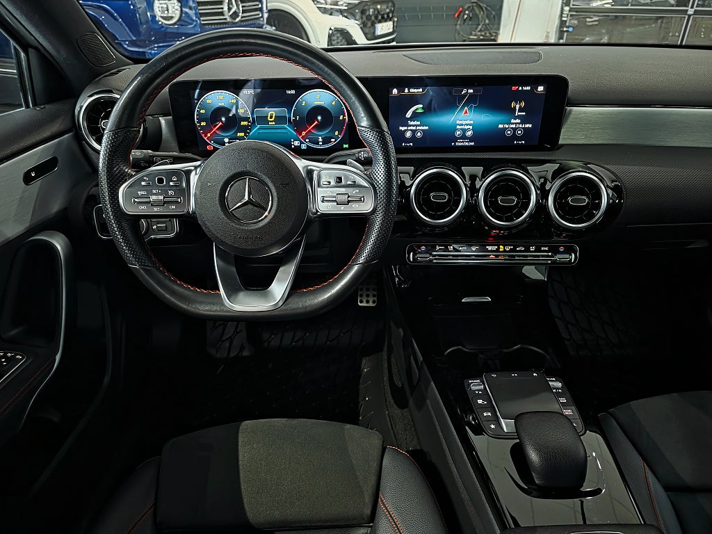 Mercedes-Benz A 200d AMG Widescreen - bild 4