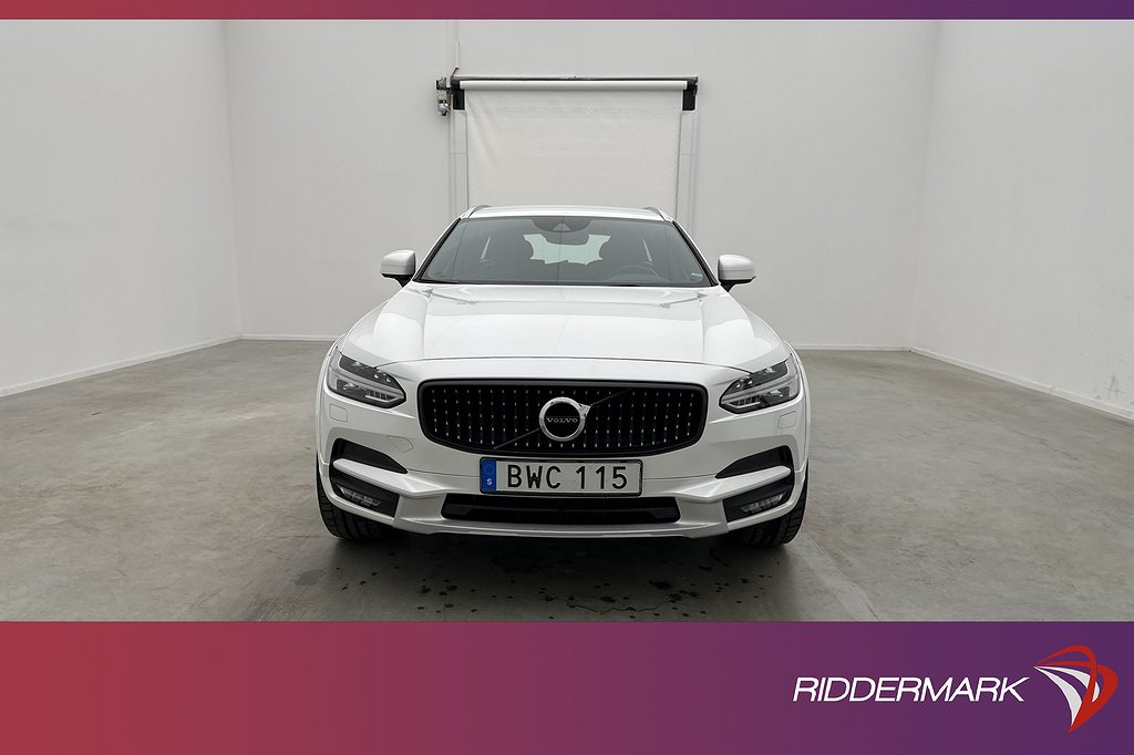 Volvo V90 Cross Country D4 AWD Plus VOC Navi Sensorer Skinn