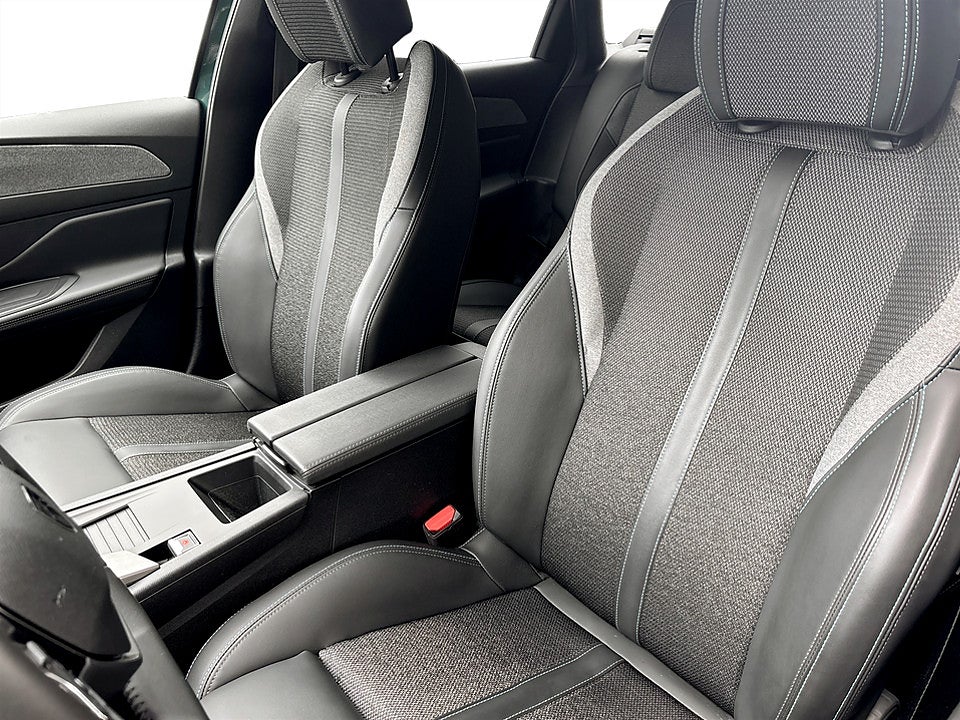 Bild på Peugeot 308 SW Allure Hybrid 145hk Aut B-KAMERA CARPLAY
