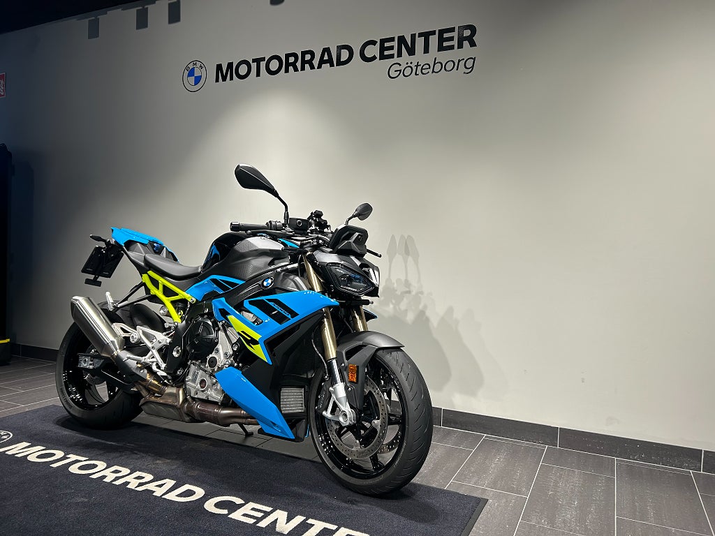 BMW S1000R uttagen 2026-05 inklusive Serviceavtal 3000mil