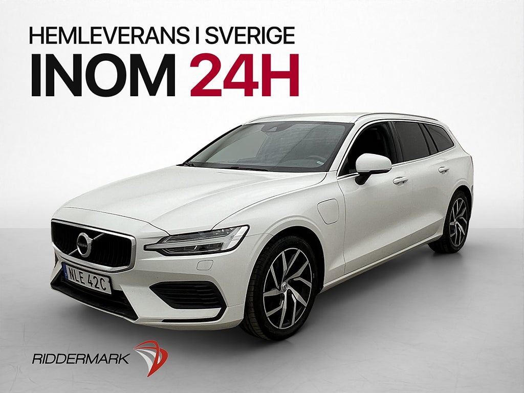 Volvo V60 Recharge T6 AWD Advanced Värmare Skinn Drag MOMS