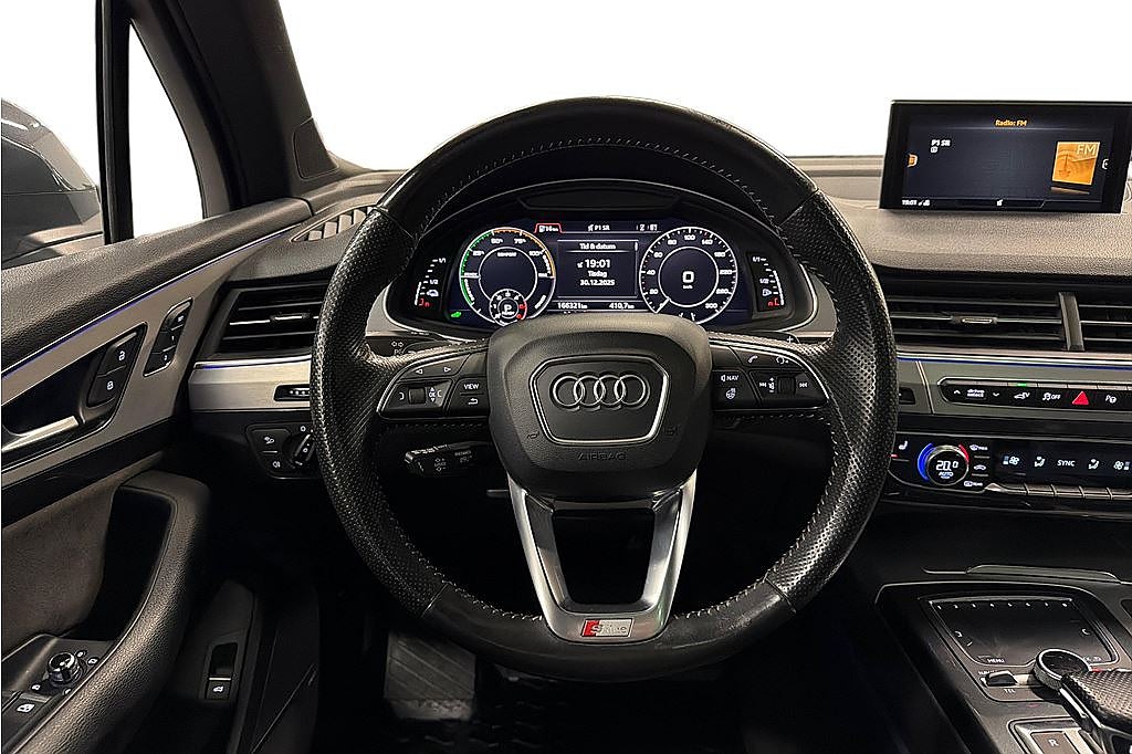 Audi Q7 e-Tron TDI q, 373hk, S-line, 360, drag, pano, 4,99% RÄNTA