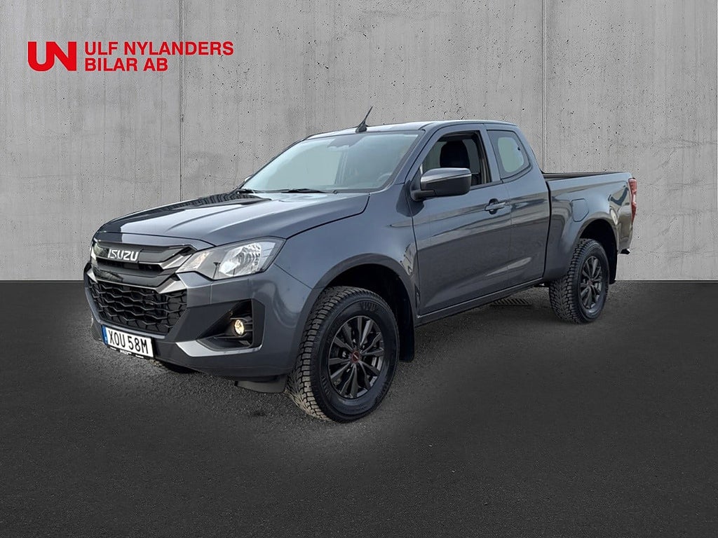 Isuzu XRM AT CNG (Extended Cab)