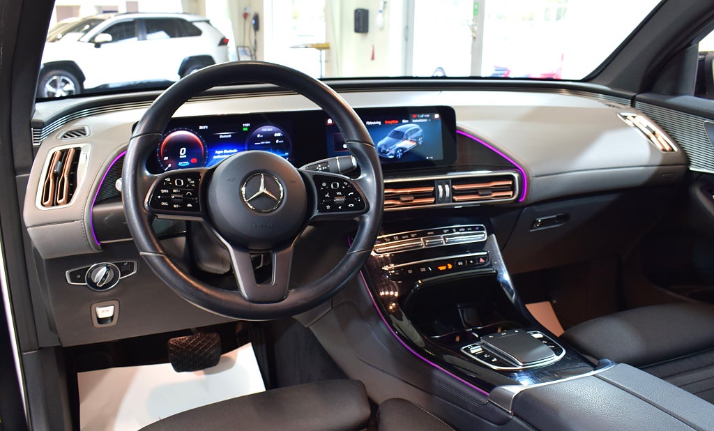 Mercedes-Benz EQC400 2021 - miniatyr 9