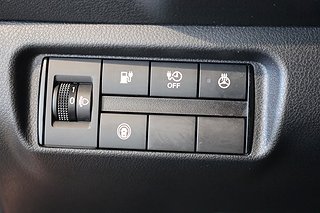 Halvkombi Nissan Leaf 21 av 23