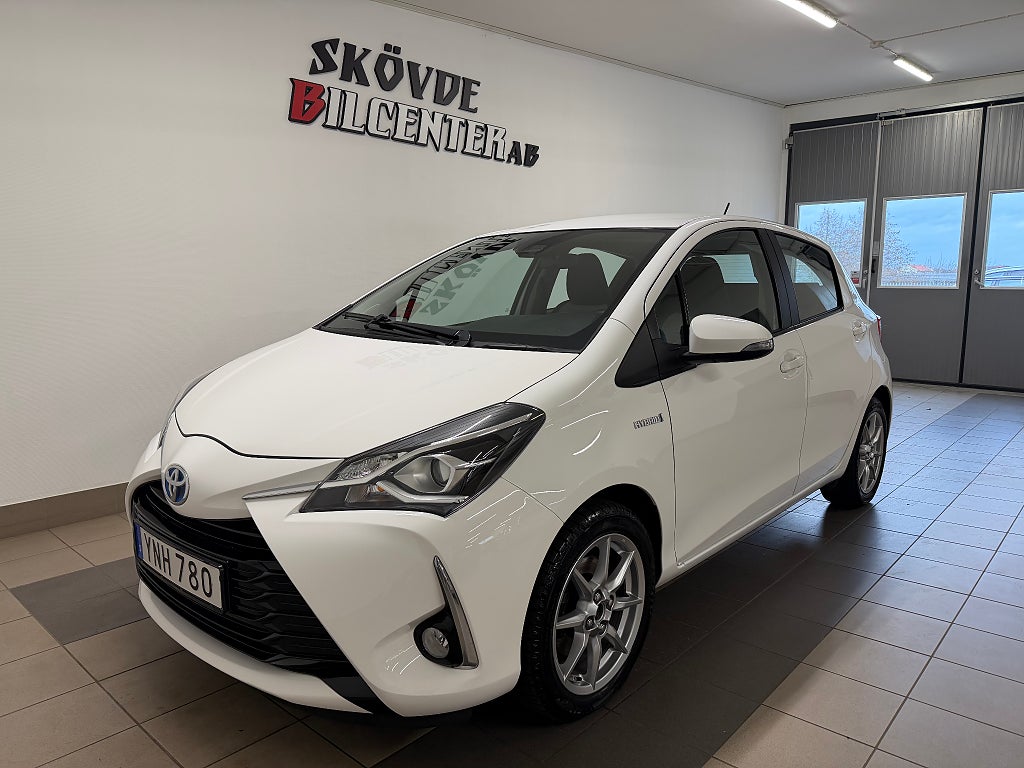 Toyota Yaris 2018 - miniatyr 2