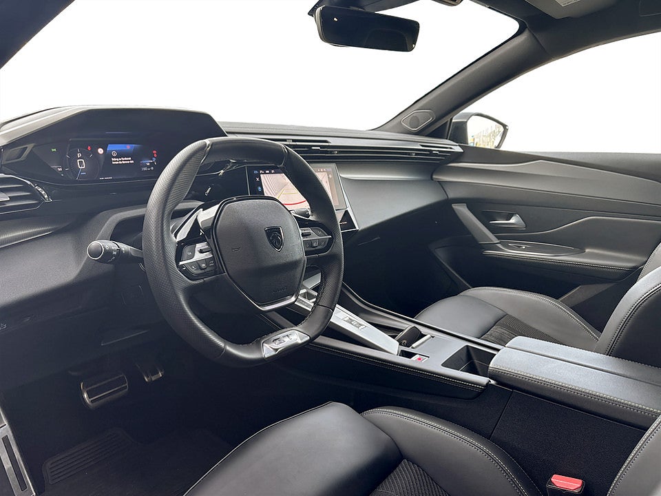 Bild på Peugeot 408 GT 1.2 PT 130hk Aut B-KAMERA CARPLAY NAVI