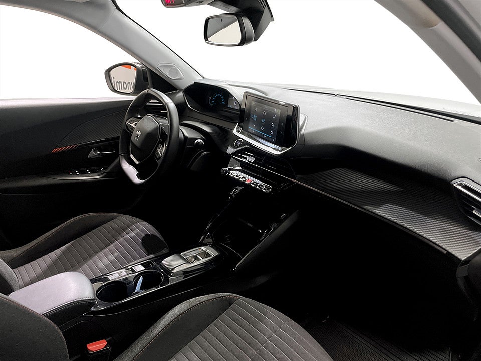 Bild på Peugeot E-2008 Active 50kWh 136hk Aut KAMPANJRÄNTA 3,99%