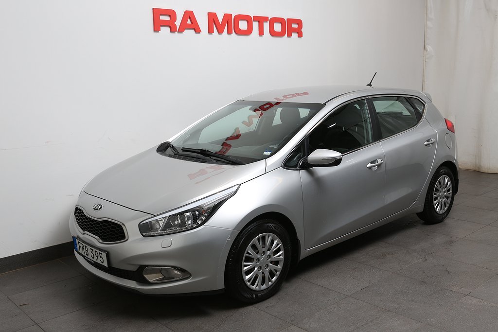 Kia Ceed cee'd 1,6 CRDi 110hk EX Comfort 5D 2015