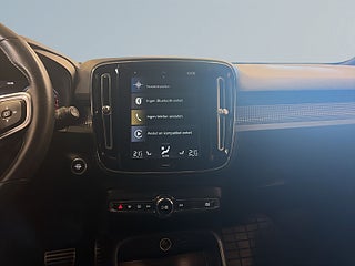 Volvo XC40 T5 AWD R-Design Dragkrok Mvärm Kamera Navi H/K-ljud S&V – bild 11