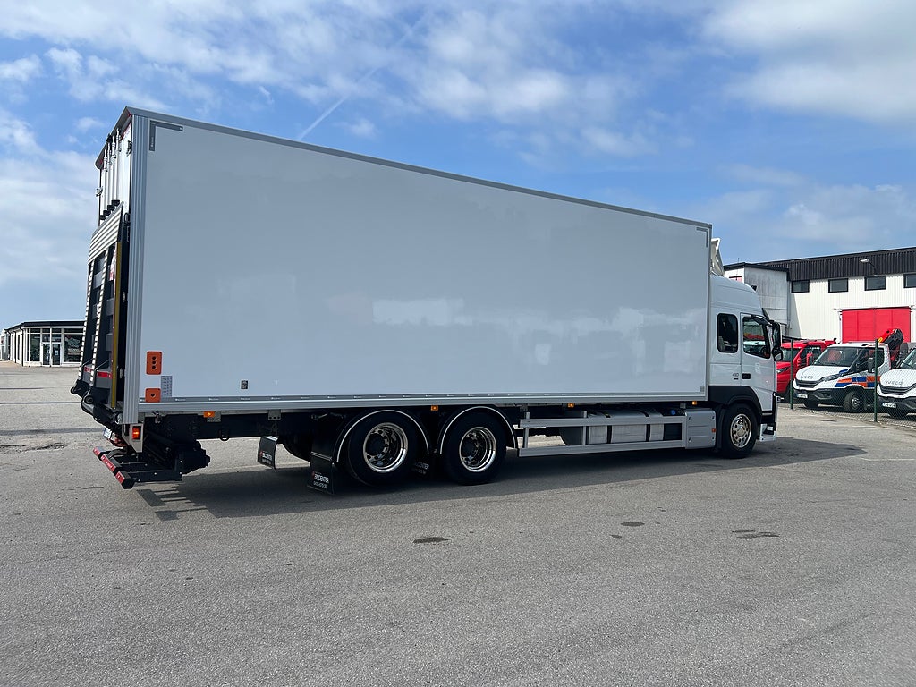 Volvo FM13 410 6x2 Skåpbil, *17 400 Mil*, Euro 6