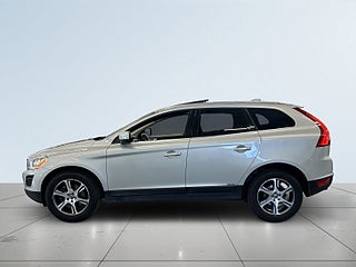 Volvo XC60 D3 Summum SoV-hjul/Panorama/Dvärmare/Dragkrok/Skinn – bild 4