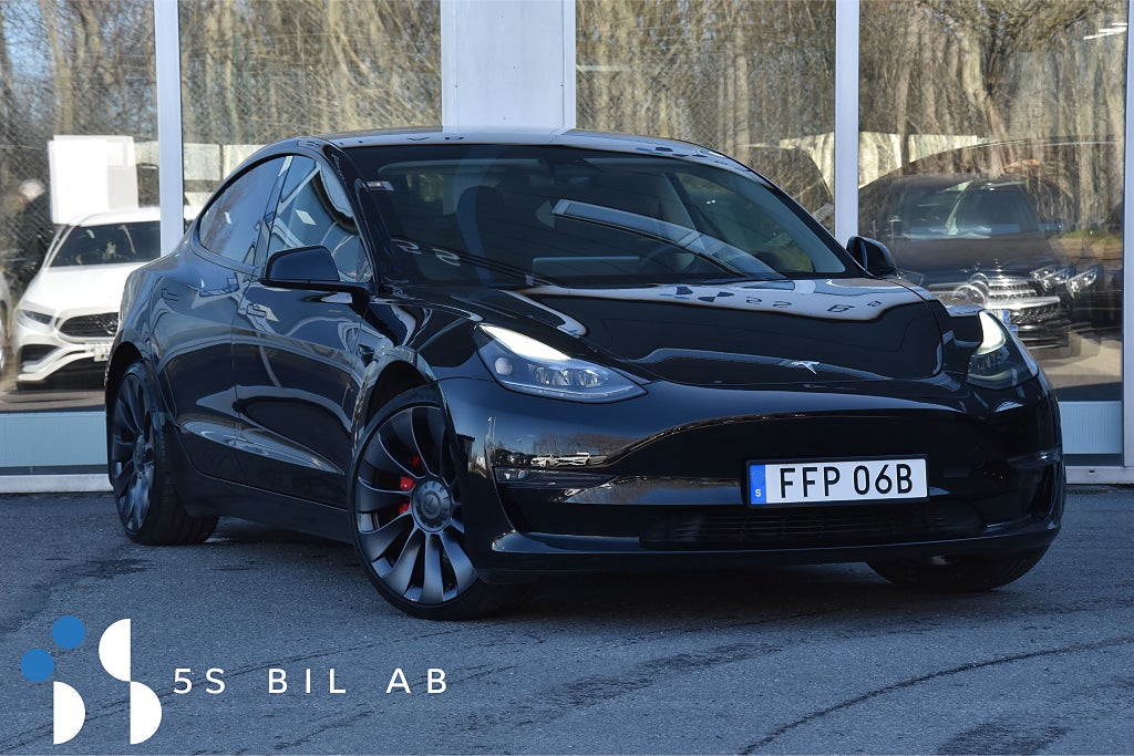 Tesla Model 3 Performance MOMS PANO VÄRMARE NYBILSGARANTI 513HK