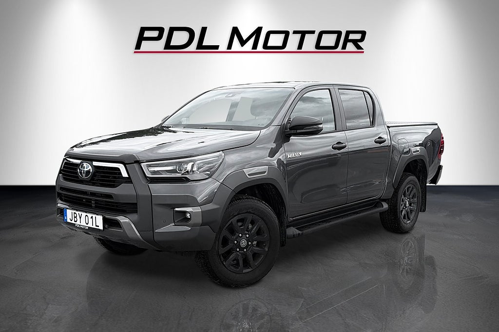 Toyota Hilux INVINCIBLE DC 2.8 MHEV 4WD D-Värme Flaklock OMG Lev