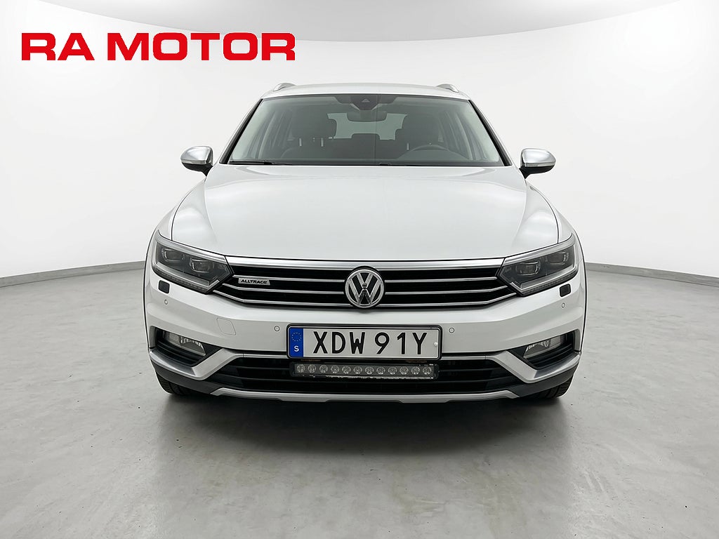 Volkswagen Passat Alltrack 2.0 TDI 190hk 4Motion Alltrack DVärm Drag Cockpit Skinn